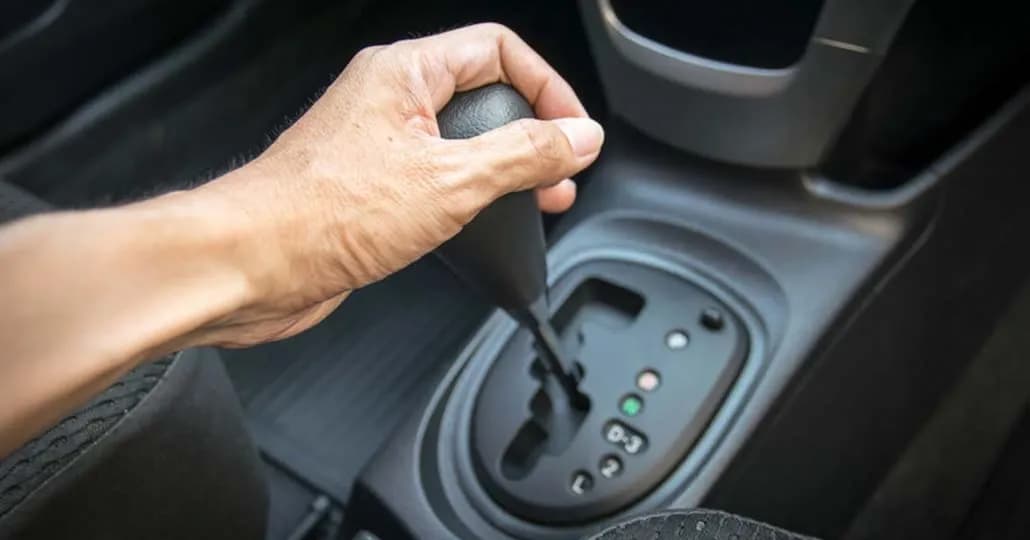 5 Kendala Transmisi Mobil Matic Bekas, Tenaga Mesin Tertahan