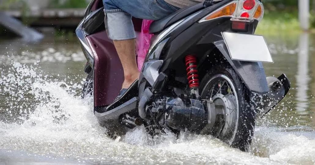 Motor Matic Kena Banjir, Ini 7 Cara Mudah Menanganinya