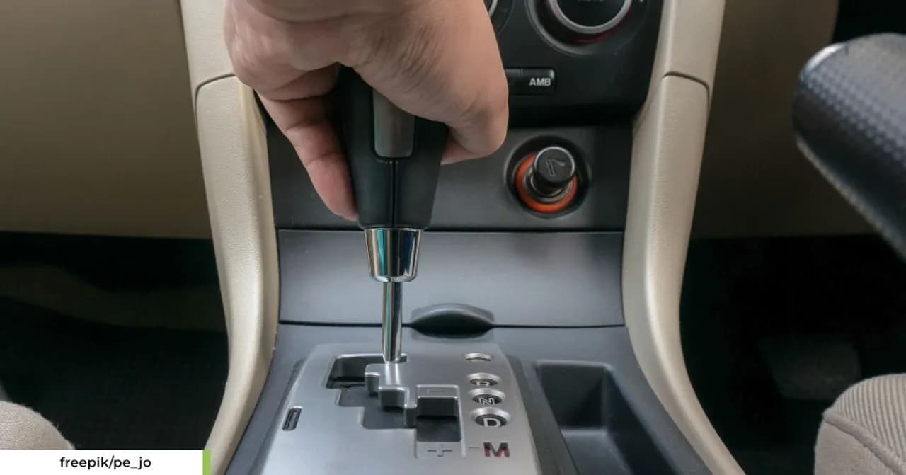 Cara Bawa Mobil Matic agar Irit BBM